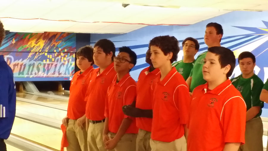 Boys bowling to take on Vernon Hills