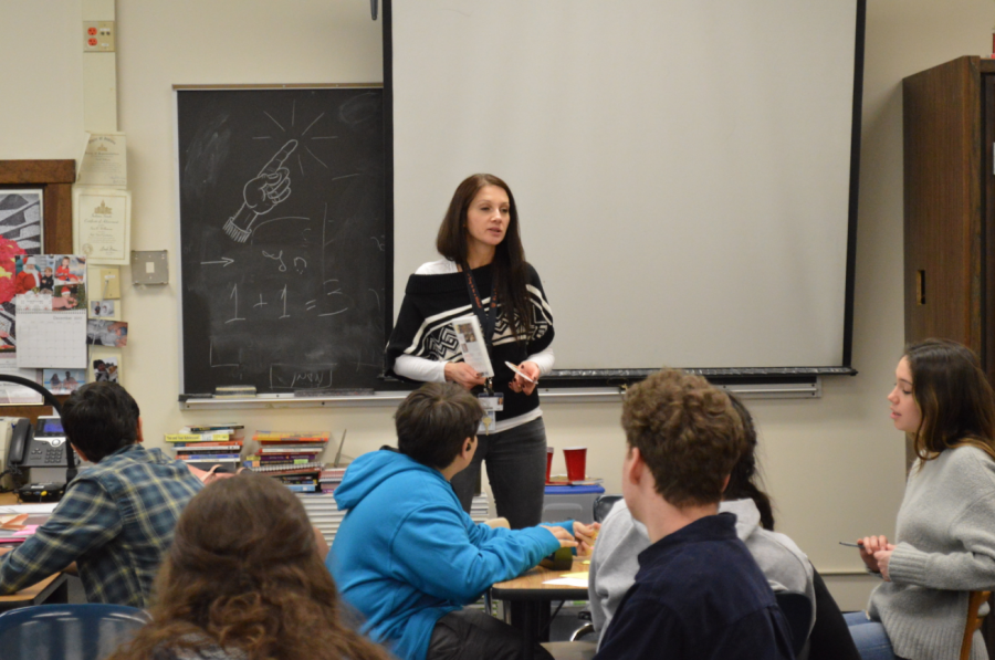 Hebrew teacher Anna Raiber addresses the class.