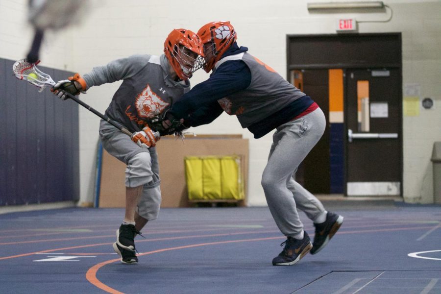 Senior Will Downie and Freshman Zach Myers scrimmage. 