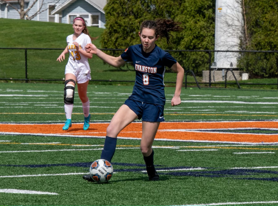 Lily Shure brings intensity during her junior season. (Photo courtesy of Sydney Ross.)