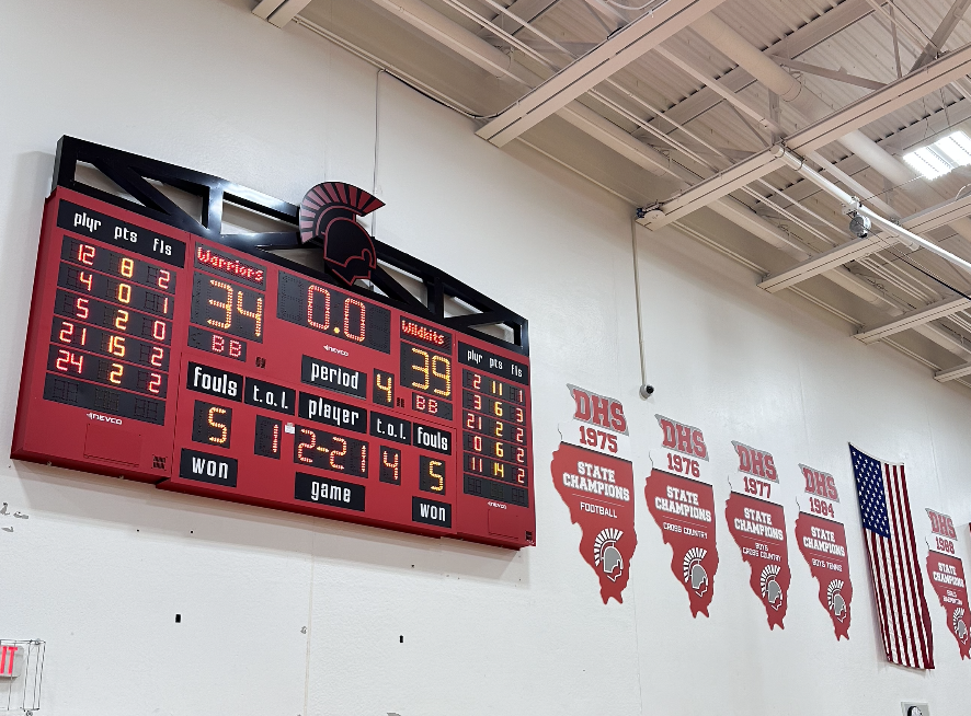 Defense leads the way in boys basketball win over Deerfield