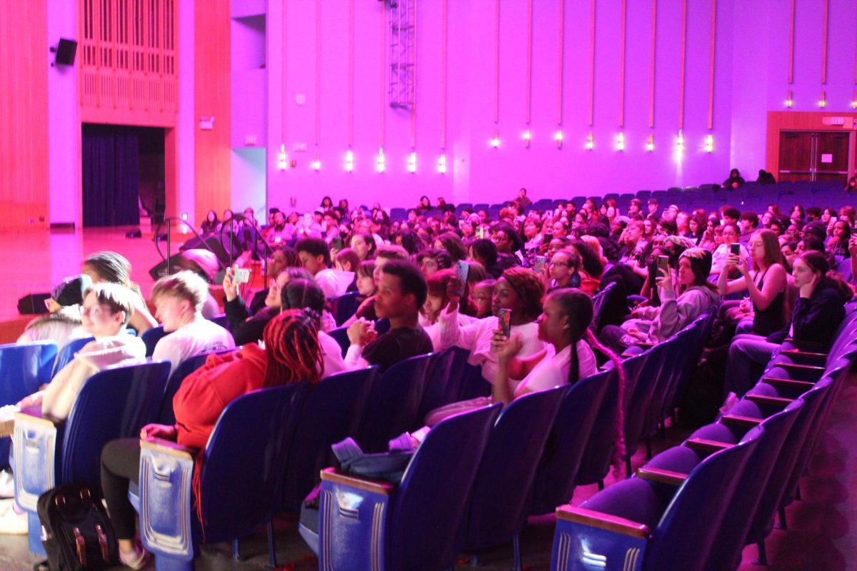 Participants+gathered+in+the+auditorium+to+watch+the+drag+performance+that+capped+off+the+event.