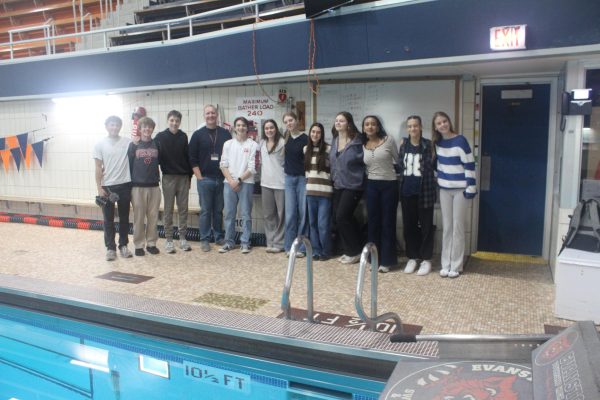 Evanstonian advanced class at the pool.